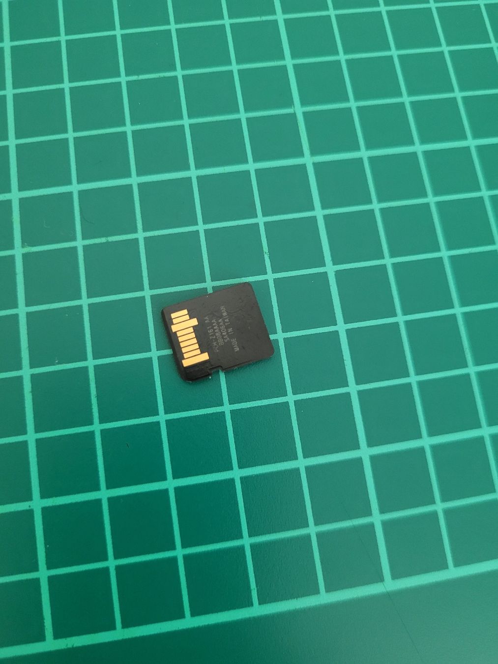Sony Memory unit & Memory card: Sony PS Vita 4GB Memory Card - Tested and Working – Usato da Meyrin venduto da Retro-GZ 1