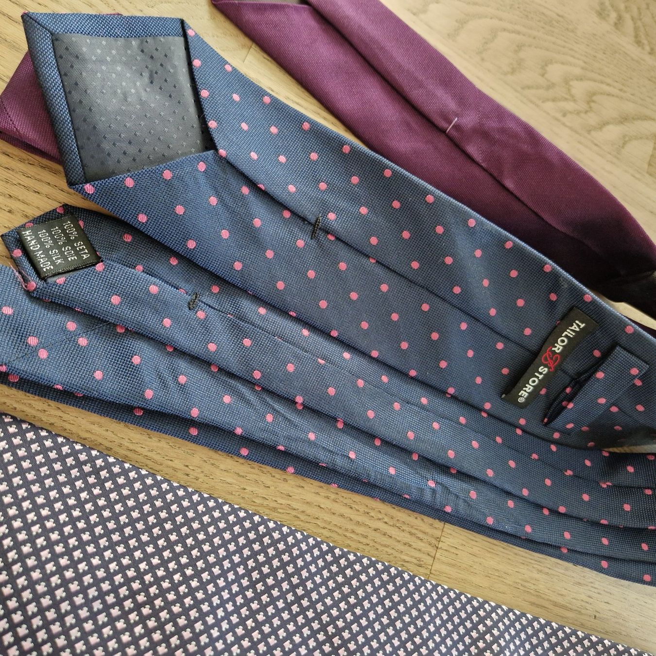 Hugo Boss Cravatte: 3 Krawatten – Usato da Nendeln venduto da Zopfie_ 3