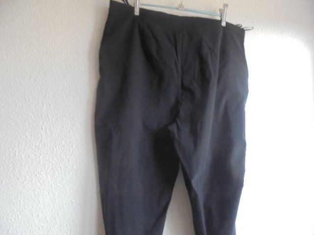 Hosen: Hose schwarz Gr. 22 GREENVILLAGE – Gebraucht aus Hinwil von Glasperlen 1