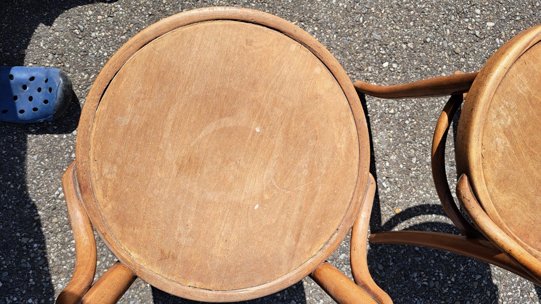 Chaises: Drei Beizenstühle, ähnlich Thonet – D'occasion à Langenthal par T.L. 6