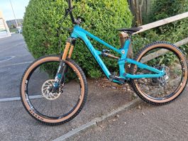 Canyon Spectral WMN CF 7.0 M. Carbon Fully MTB ab servis