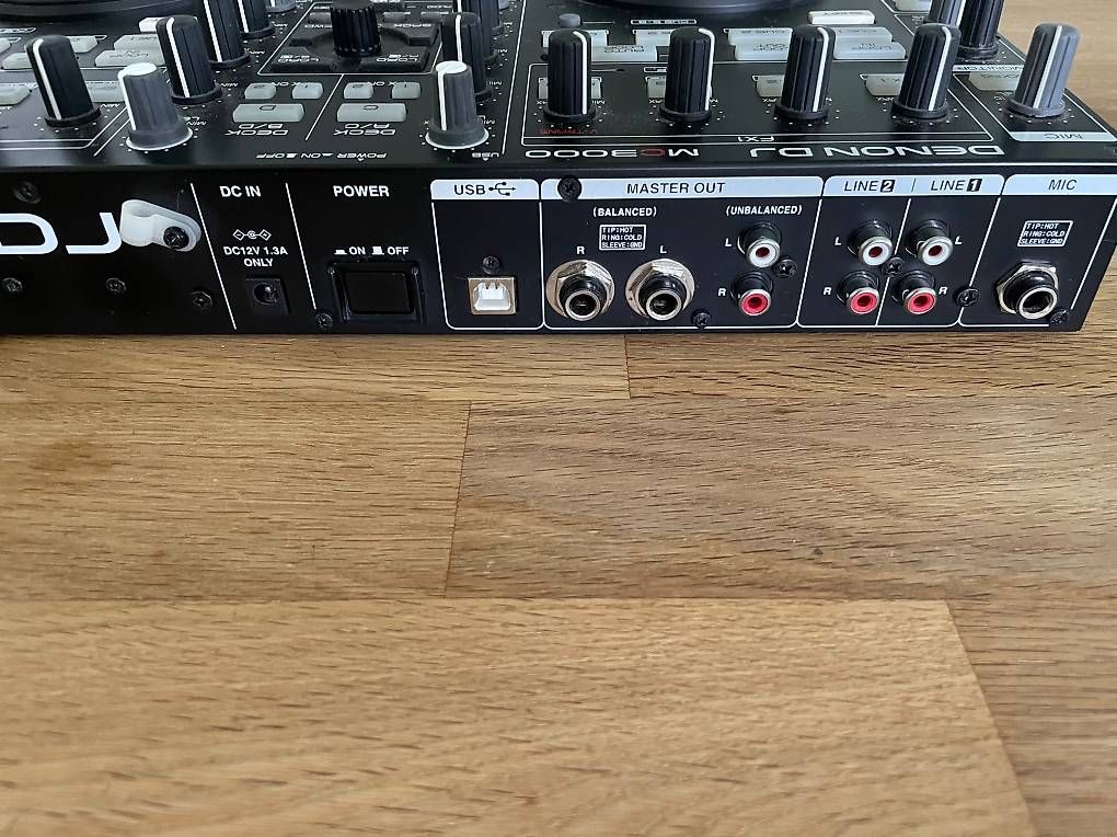 Mischpulte: DENON DJ MC3000 Midi 2 Kanal 4 Deck Controller – Gebraucht aus Stäfa von tin_6h8x 2