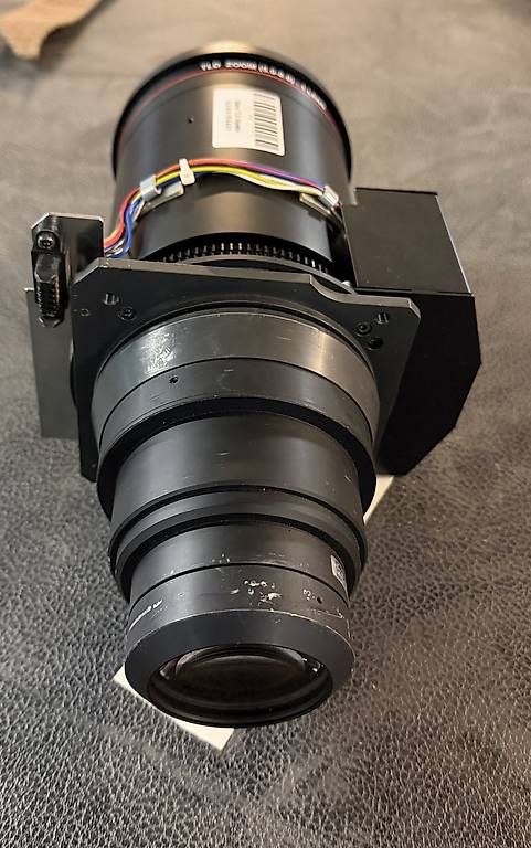 Obiettivi: Barco TLD Zoom Objektiv 5.0-8.0:1 – Usato da Rüti ZH venduto da Philippek 3