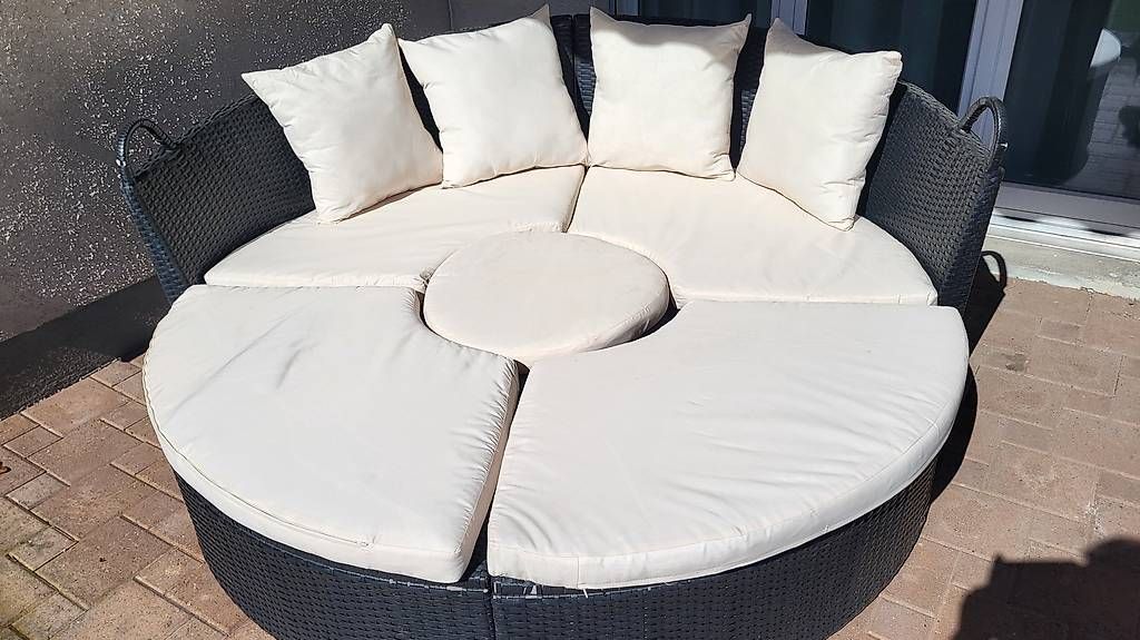 Sofas: Sonneninsel abzugeben – Gebraucht aus Gossau ZH von and_s9bk
