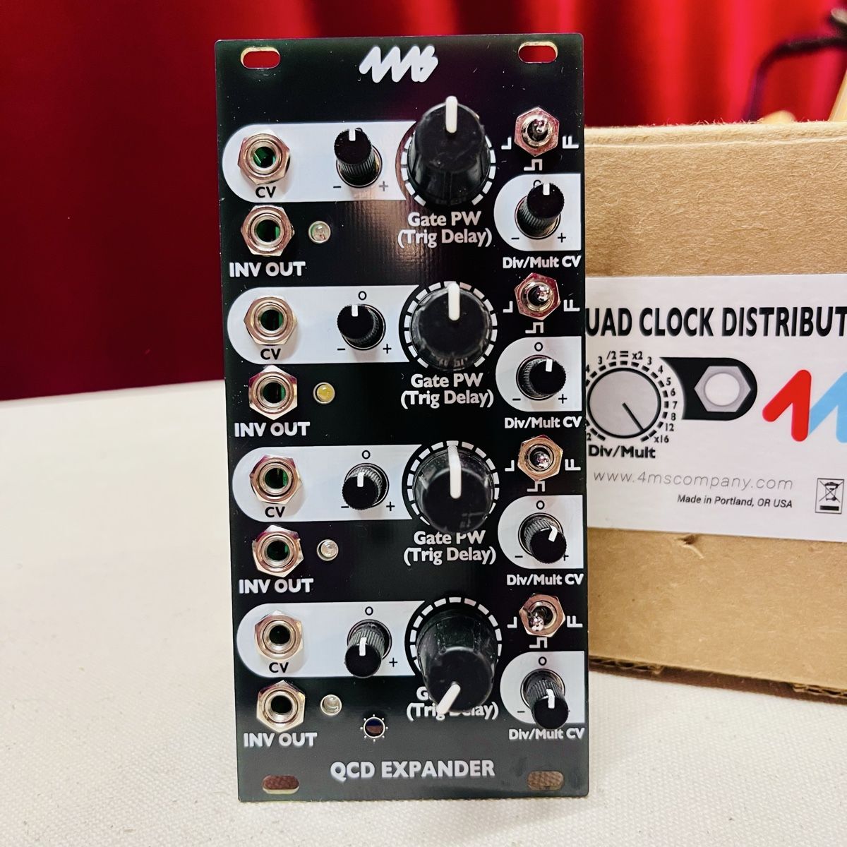 4ms - Quad Clock Distributor (QCD) + expander (Gebraucht) in