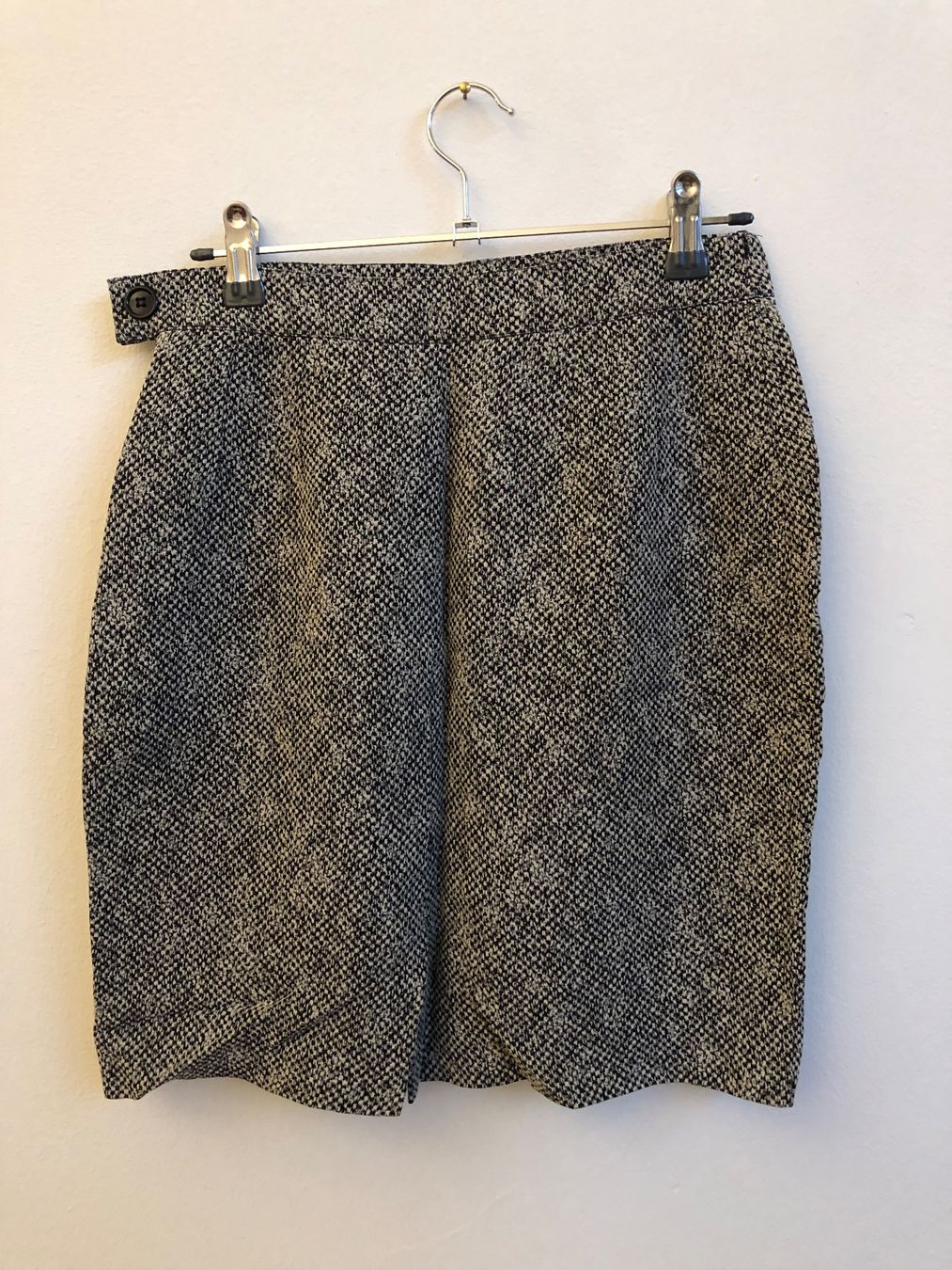 Saint Laurent Gonne: Jupe Yves Saint Laurent vintage – Usato da Lausanne venduto da emm_sc77 1