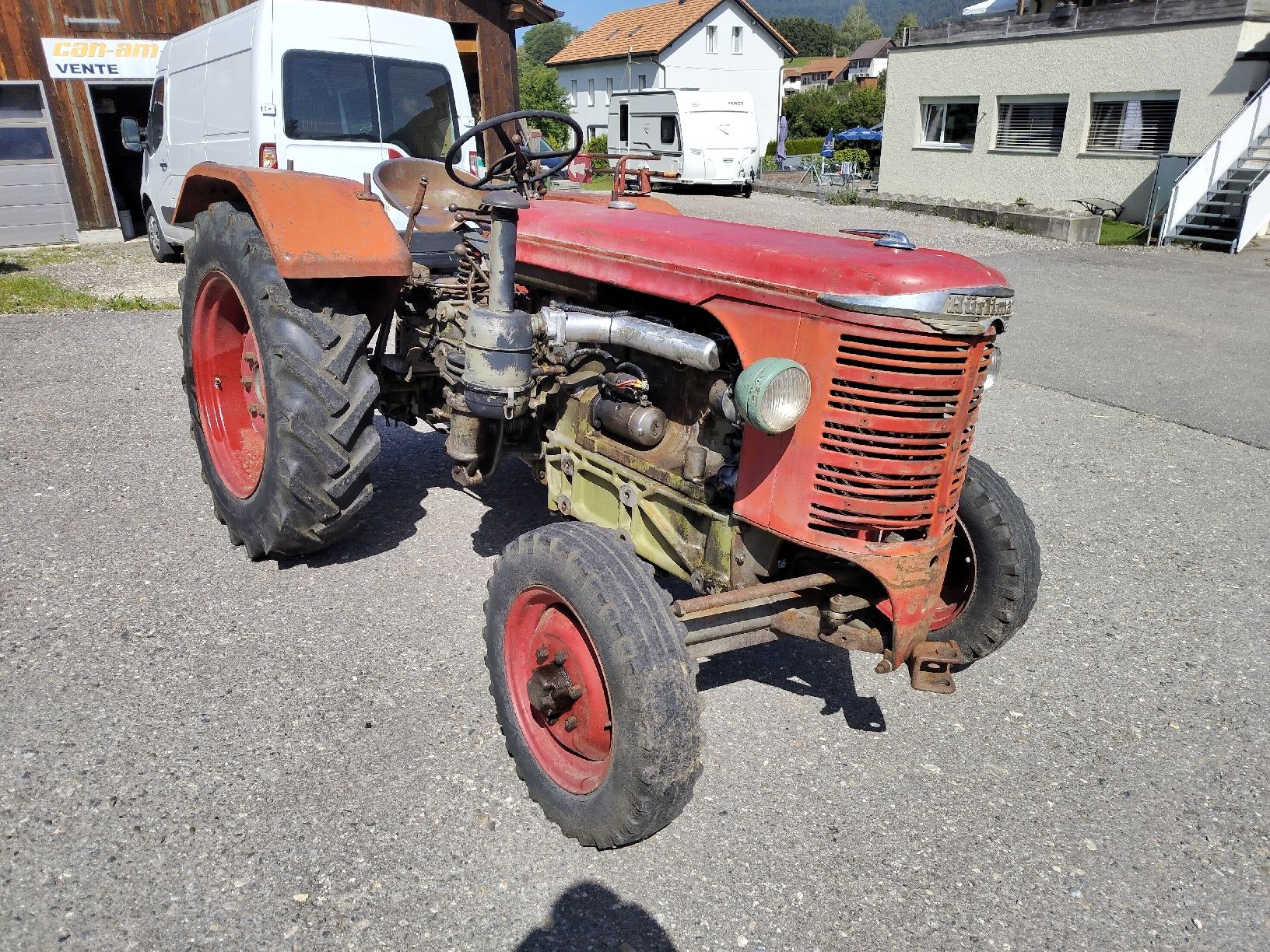 Hürlimann Trattori: Tracteur Hürlimann D90 – Difettoso da Loveresse venduto da AtelierBurkhalter 1