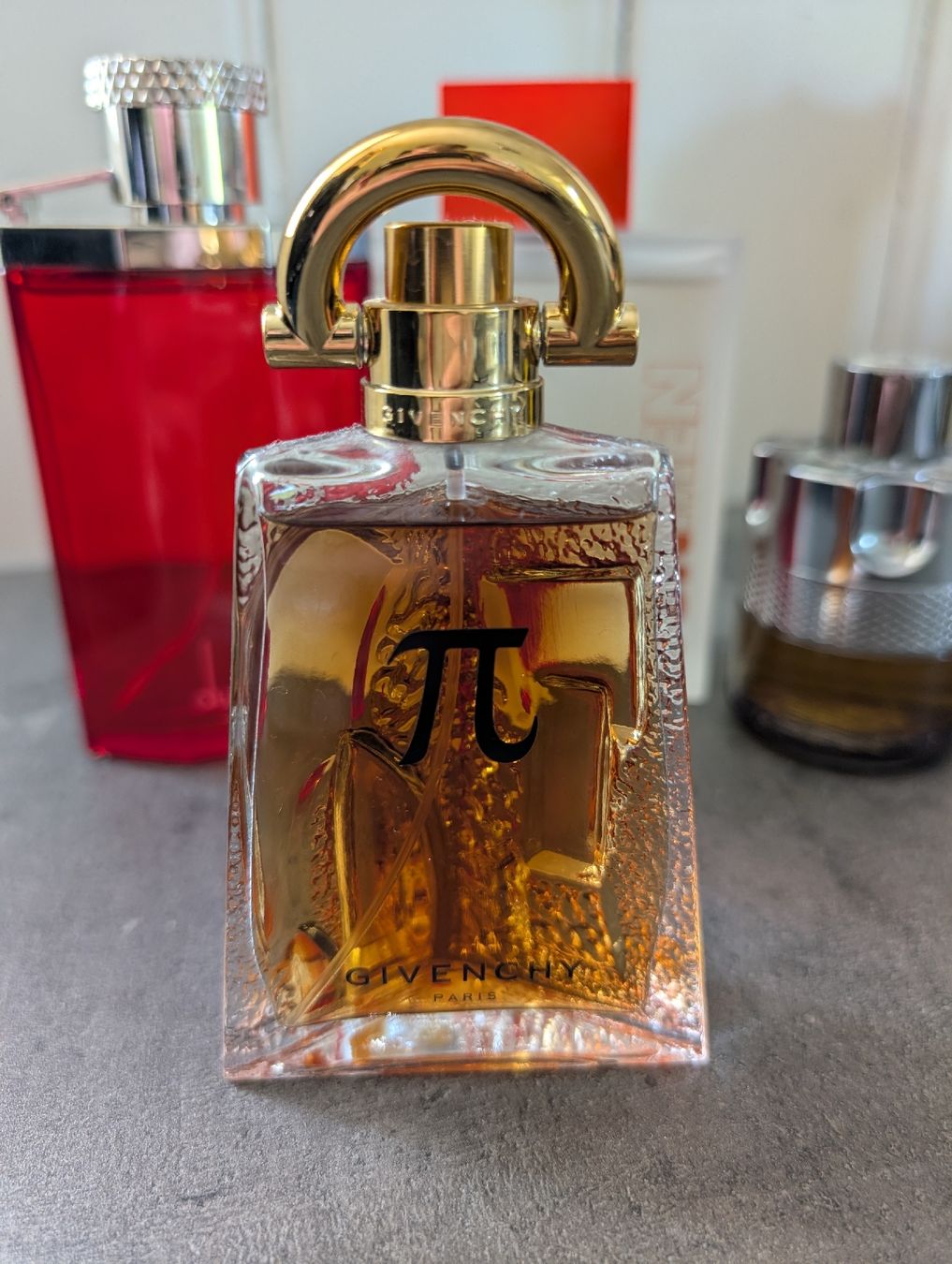 Profumi & Eau de Toilette: Parfum Lot – Usato da Zug venduto da mic_rq6z 1