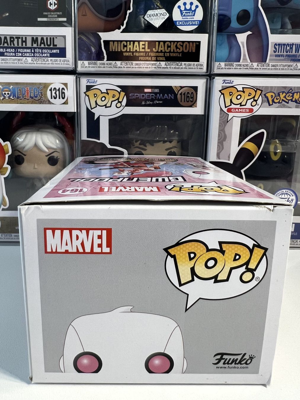 Funko Statuette: Funko POP! Marvel Gwenpool with Phone Edition Limitée – Usato da Le Mouret venduto da perfectbijou 4