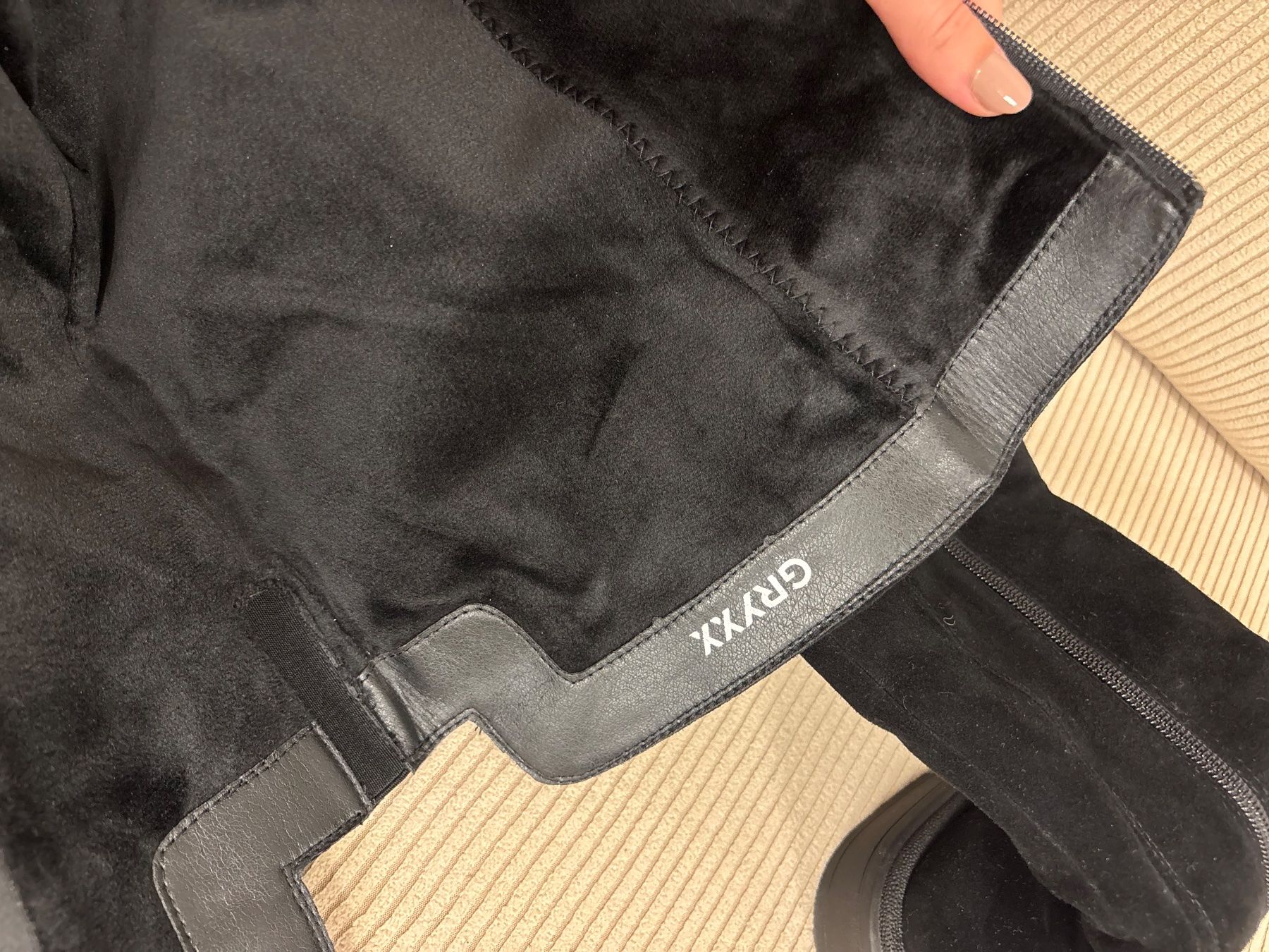 Scarpe da donna: Bottes hautes en cuir 37 – Nuovo (secondo la descrizione) da Neuchâtel venduto da dum_5xby 5
