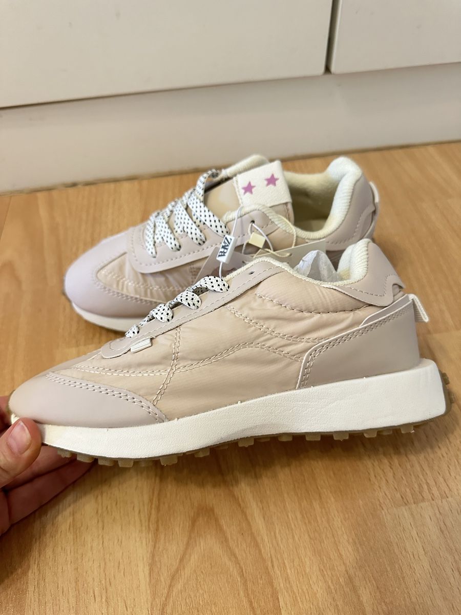 Schuhe für Mädchen: Turnschuhe von Zara – Neu und originalverpackt aus Zollikerberg von MK-13 2