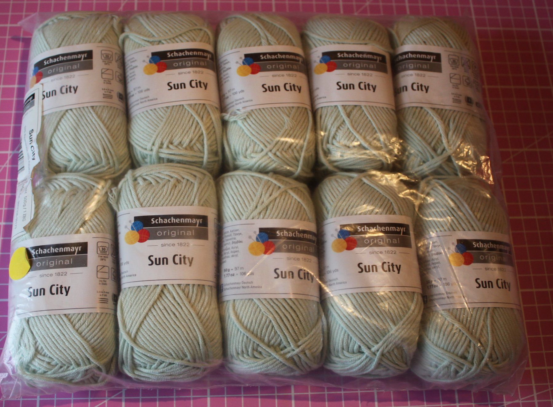 Wolle: 10x50grBaumwollgarn stricken häkeln weben Versand möglich – Neu und originalverpackt aus Uttwil von kreativstoff