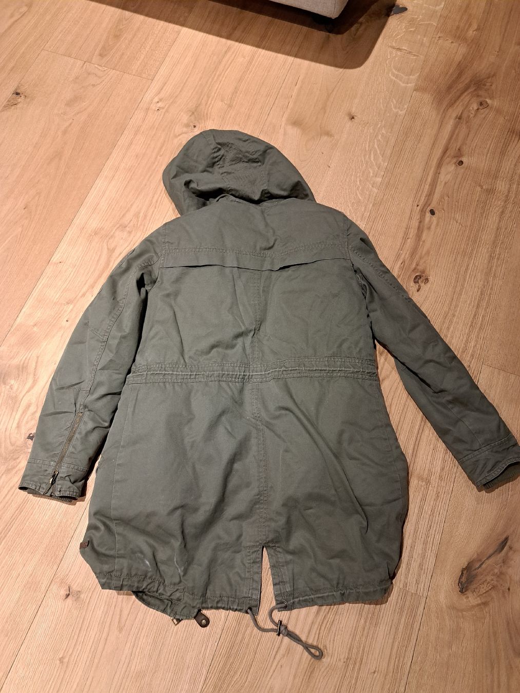 Esprit Cappotti: Esprit Winterjacke – Usato da Andwil SG venduto da zue_b9bt 2