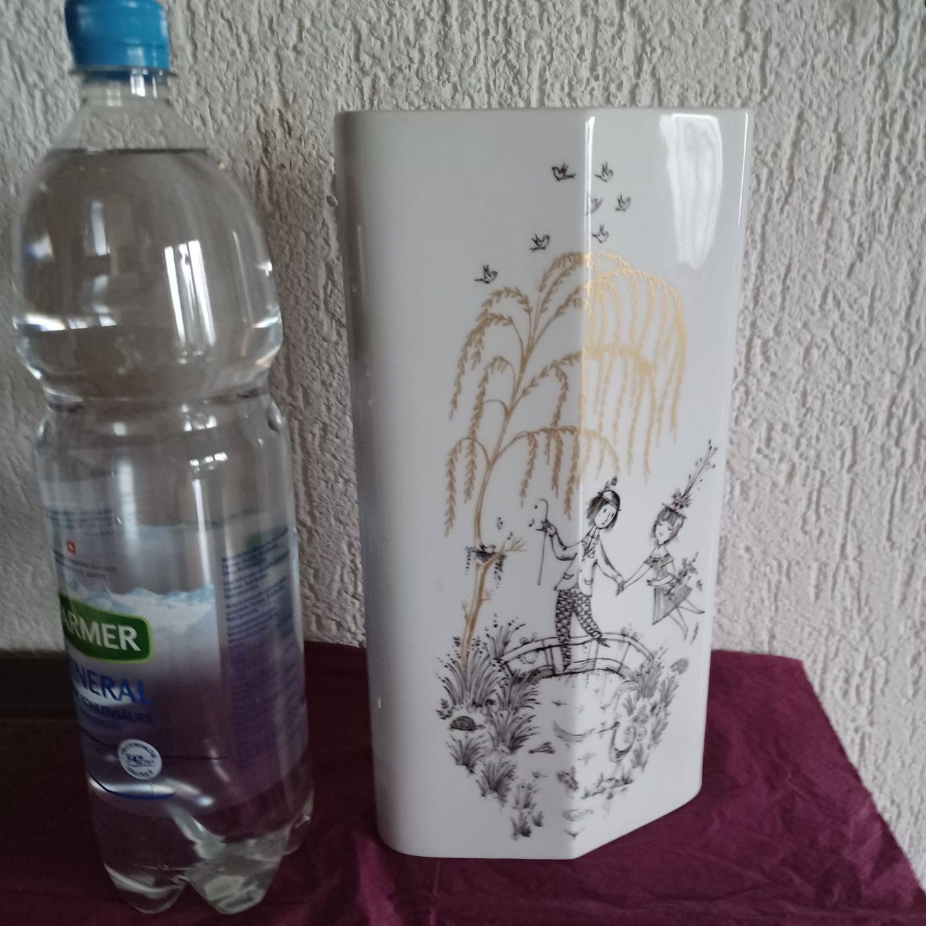 Rosenthal Vasi & Recipienti: grosse Vase von Rosenthal spezielle Form – Usato da Abtwil SG venduto da luupsy