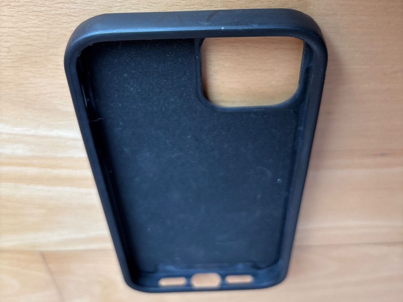 Quad Lock Cover & Protezioni schermo: Quad Lock Étui rigide MAG noir pour iPhone 12 – Usato da Châtel-St-Denis venduto da Mel-Stef 3