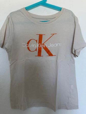 T-shirt Calvin Klein  beige  10 ans