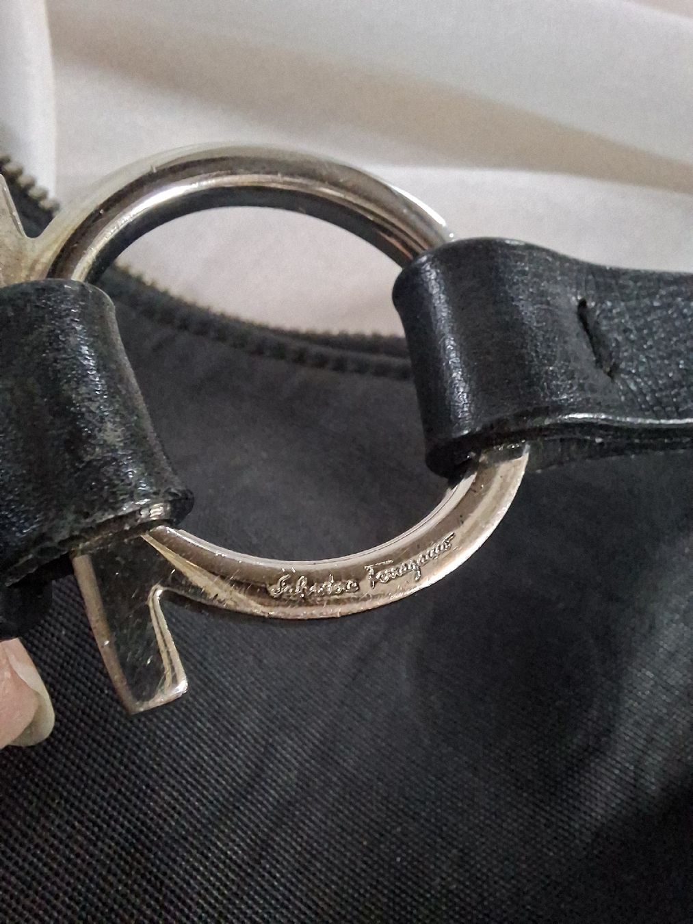 Salvatore Ferragamo Taschen für Damen: Sac à main Salvatore Ferragamo  – Gebraucht aus Lausanne von Super-cerise 7
