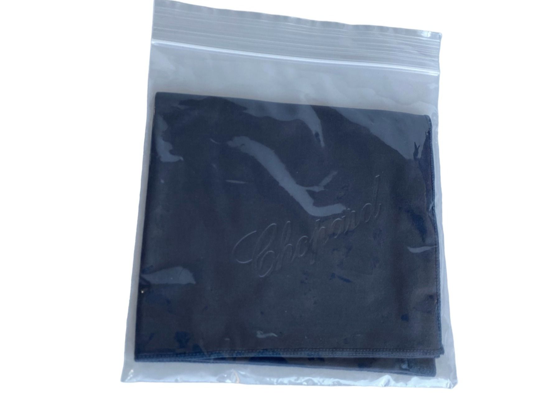 Chopard Orologi: Chopard cleaning tissue New – Nuovo (secondo la descrizione) da Morges venduto da thetimebureau