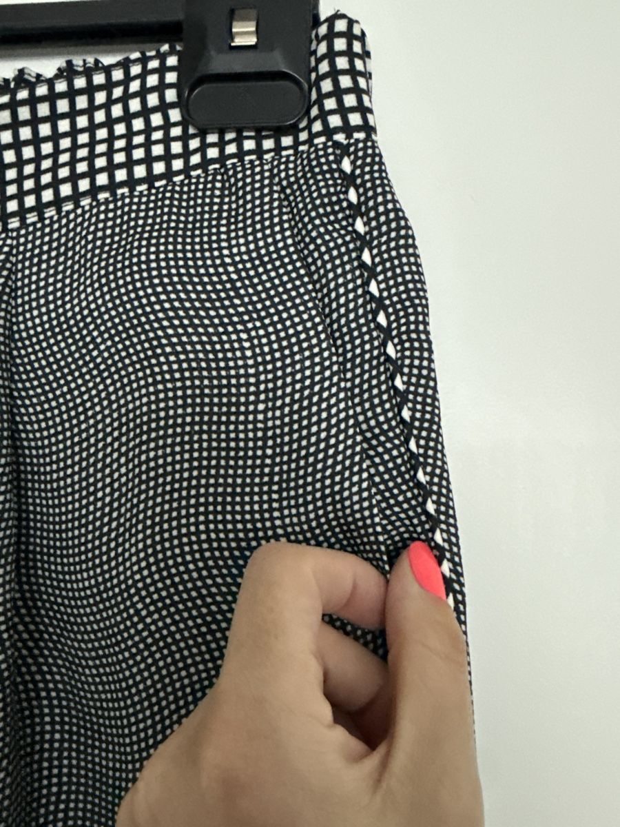 Zara Hosen: Zara Basic Floral Print Trousers - Size M - Summer Hit! – Gebraucht aus Thalwil von perulina 4