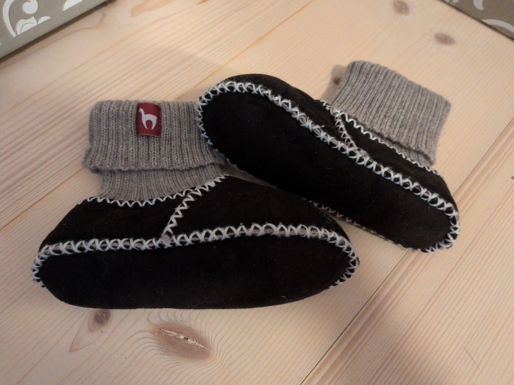 Scarpe per ragazzi: Lederfinken ca. Gr. 21 – Usato da Oberhelfenschwil venduto da Tattar 1