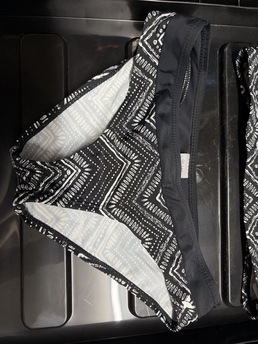 Costumi da bagno & Bikini: Bikini Grösse 140 – Usato da Granges-Paccot venduto da Fwaeber 1