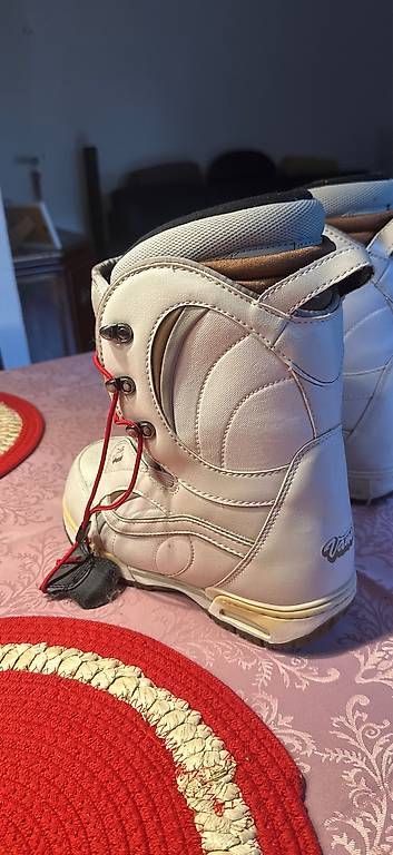 Scarpe da uomo: Snowboard Schuhe – Usato da Brugg AG venduto da Lucky55556 2