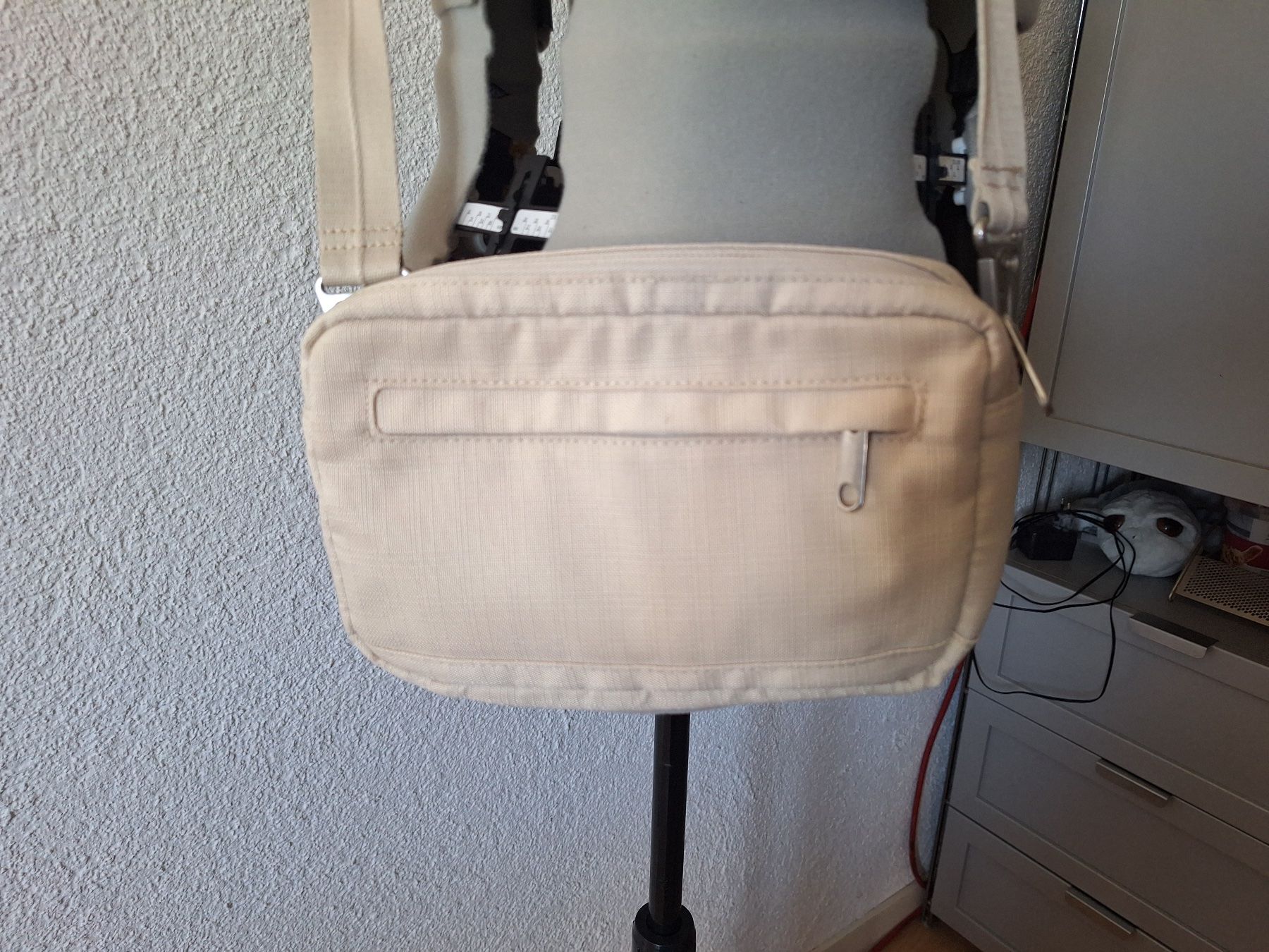 Taschen: Beige Umhängetasche – Gebraucht aus Teufenthal AG von boebe071 1