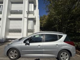 Peugeot 207 SW 1.4 (2010) – 134'000 km – Panoramadach & Temp