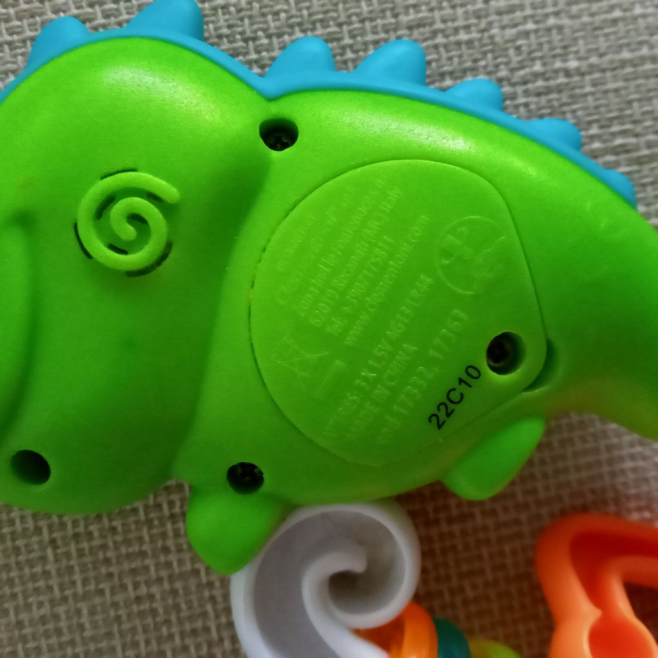 Clementoni Giocattoli: 2 Babyrussel von Clementoni Fun Chameleon + Sweet Penguin – Usato da Baden venduto da Gian_Lu 6