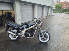 Suzuki GS 500 E 
