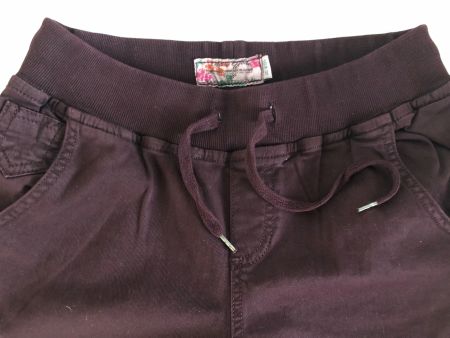 Pantalon style jogging taille 164