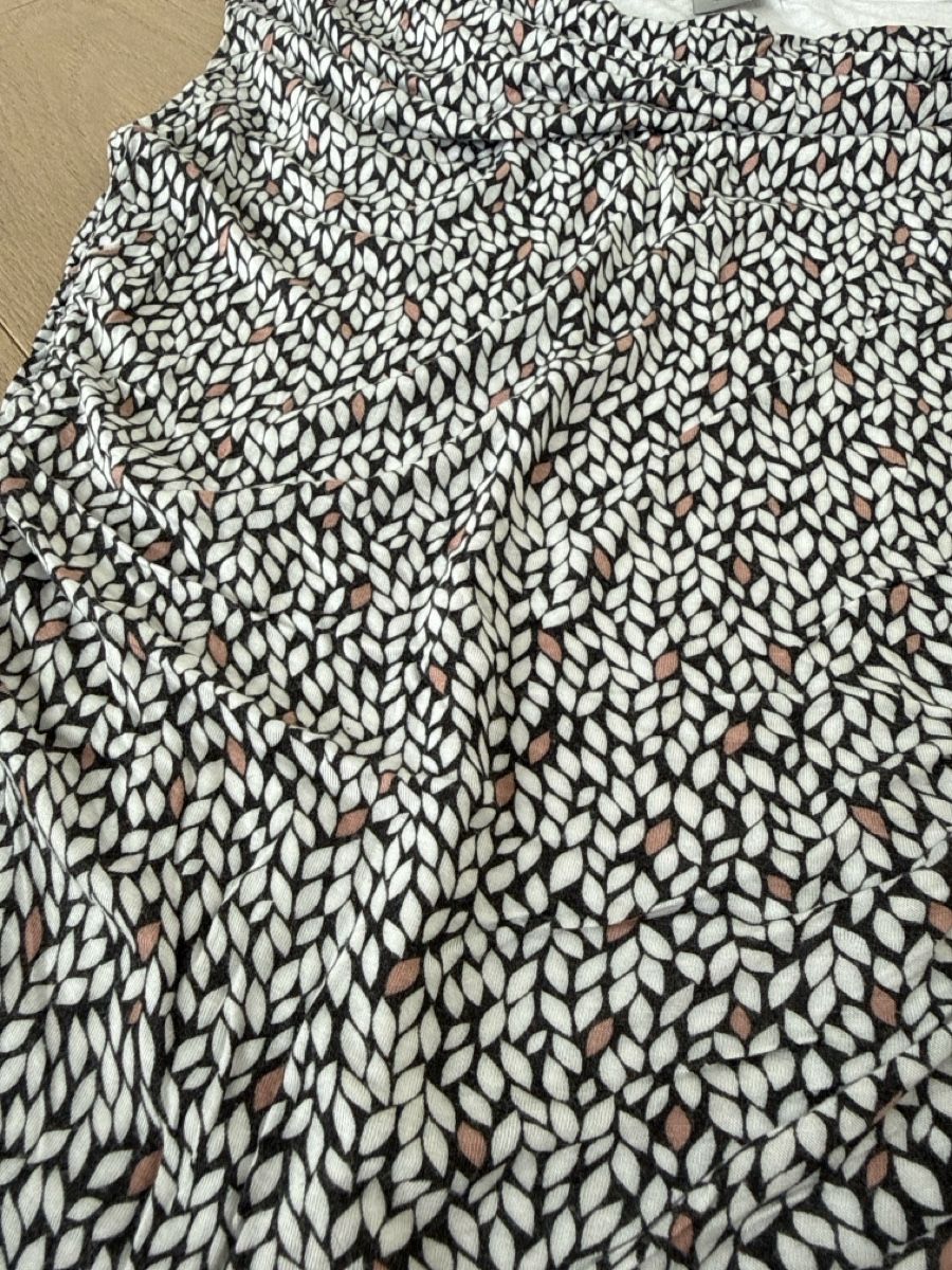 H&M Tops: H&M Viscose Blouse, Leaf Print, Size S, Great Condition – Neu (gemäss Beschreibung) aus Meilen von Olof04 1