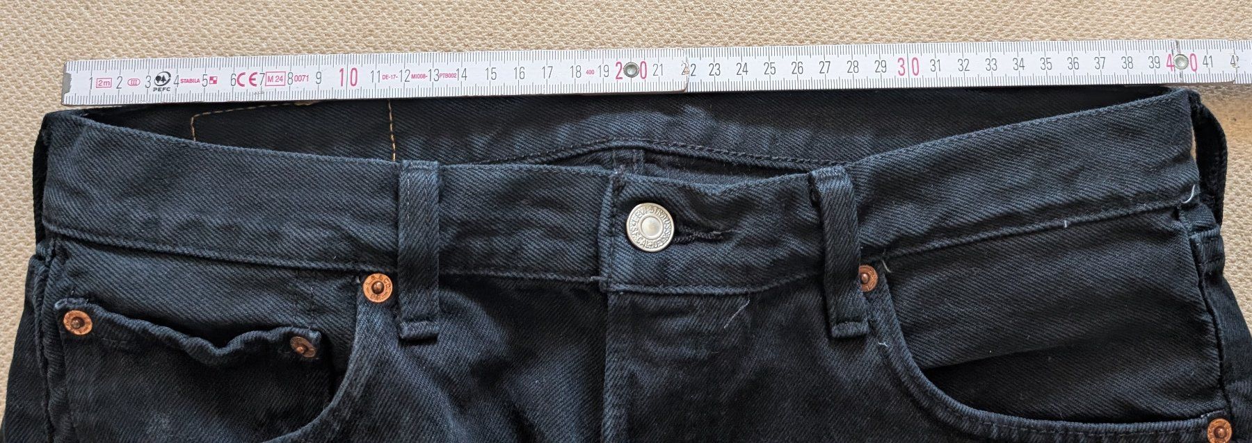 Levi's Jeans: Levi's 501 34/36 – Usato da COTTENS VD venduto da Lunaebuyers 3