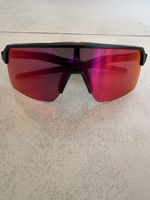 Lunettes de sport Oakley Sutro verre rouge