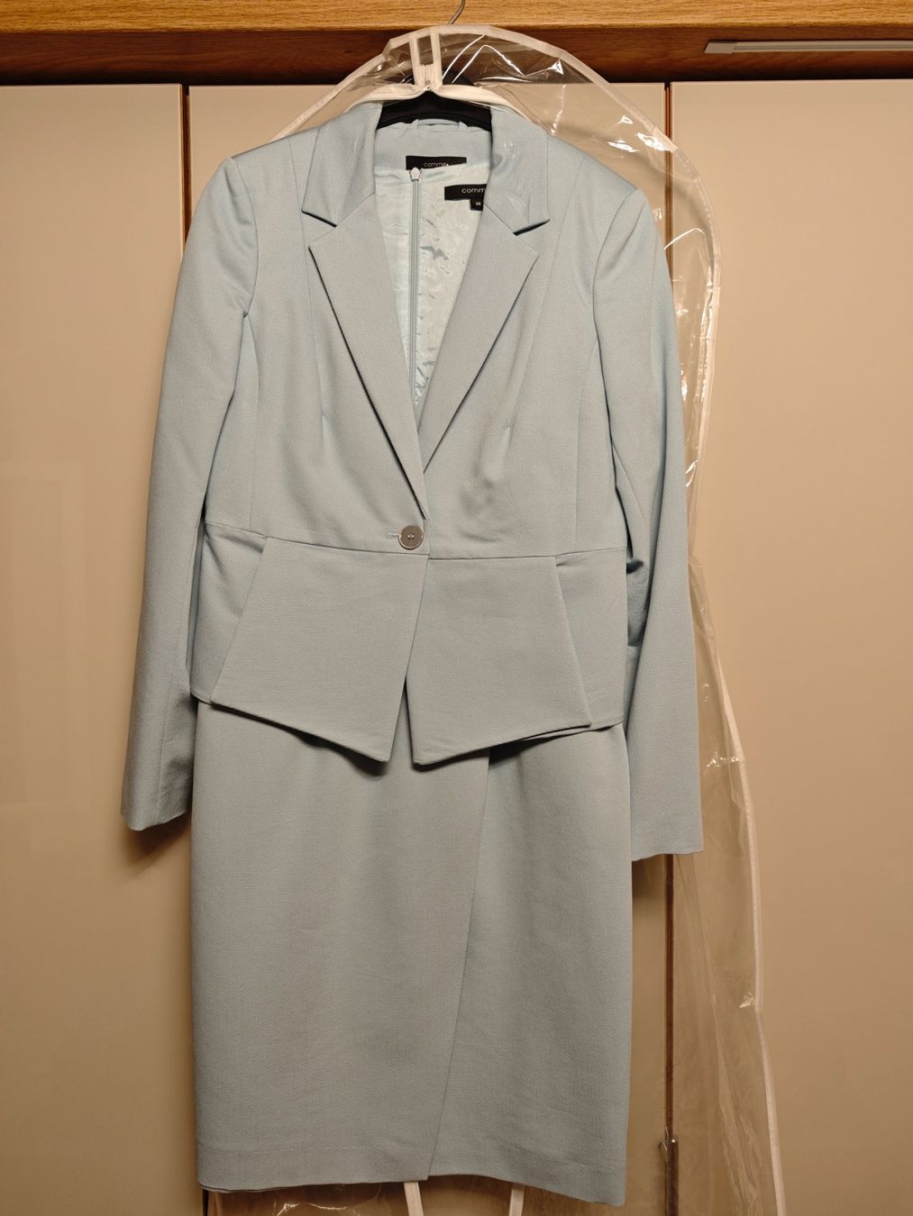 Comma Vestiti: Comma Kleid mit Blazer, Gr. 36, hellblau 💕 – Usato da Gunzgen venduto da 0Aurin0