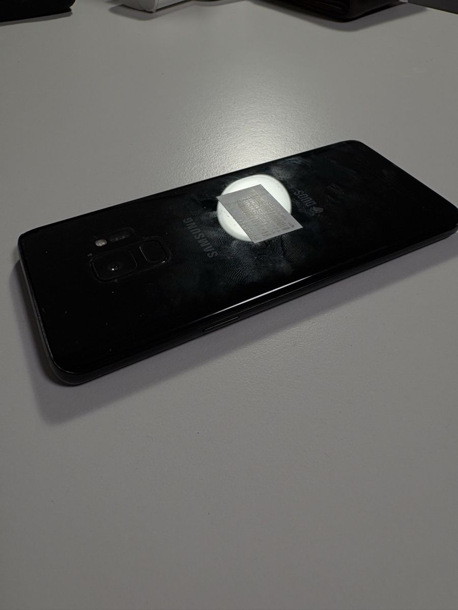 Samsung Handys / Smartphones: Samsung Galaxy S9 64GB – Gebraucht aus Rümlang von svent 8