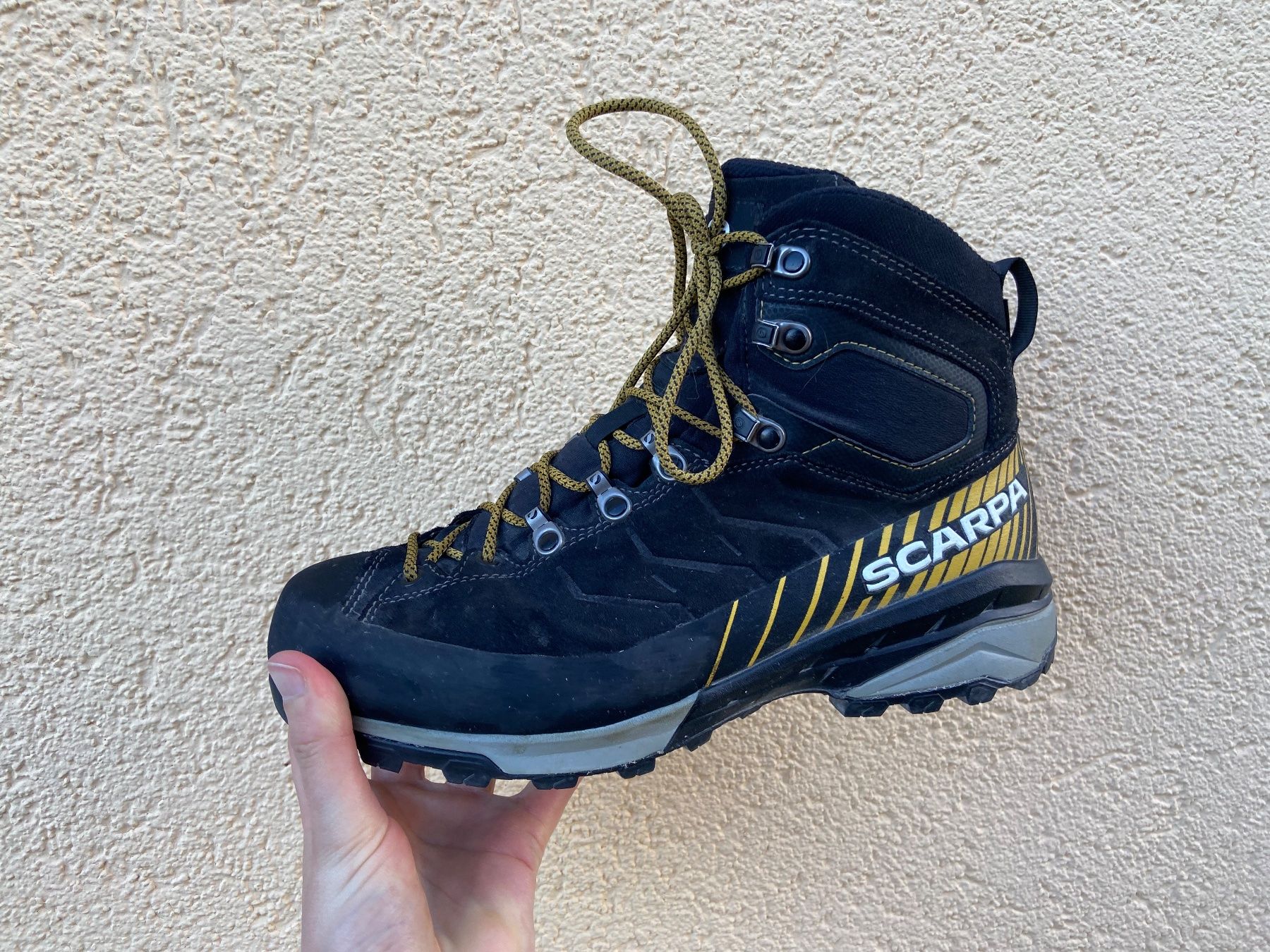 Scarpa Scarpe da uomo: Scarpa Mescalito TRK GTX Grösse 42 – Nuovo (secondo la descrizione) da Bern venduto da ele_l5hd 1