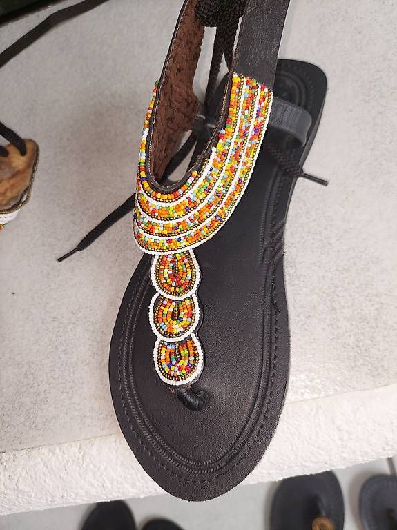 Scarpe da donna: Perlen-Sandalen – Usato da Biel/Bienne venduto da ChZ10 3