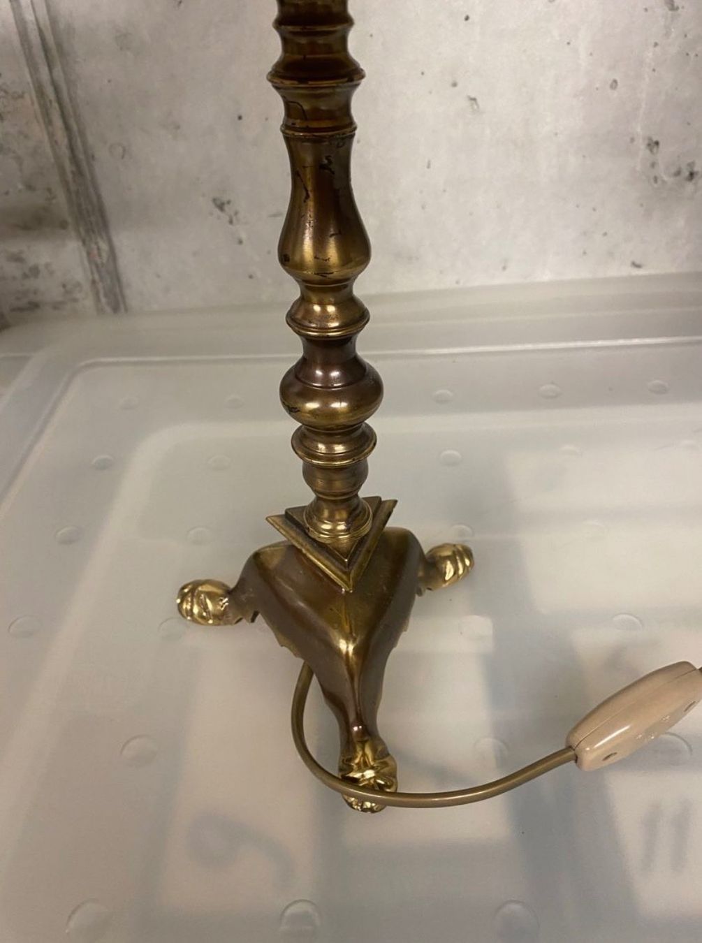 Lampade: Nachttisch Lampe ca 60 jährig – Usato da Zug venduto da Lapordendure 4