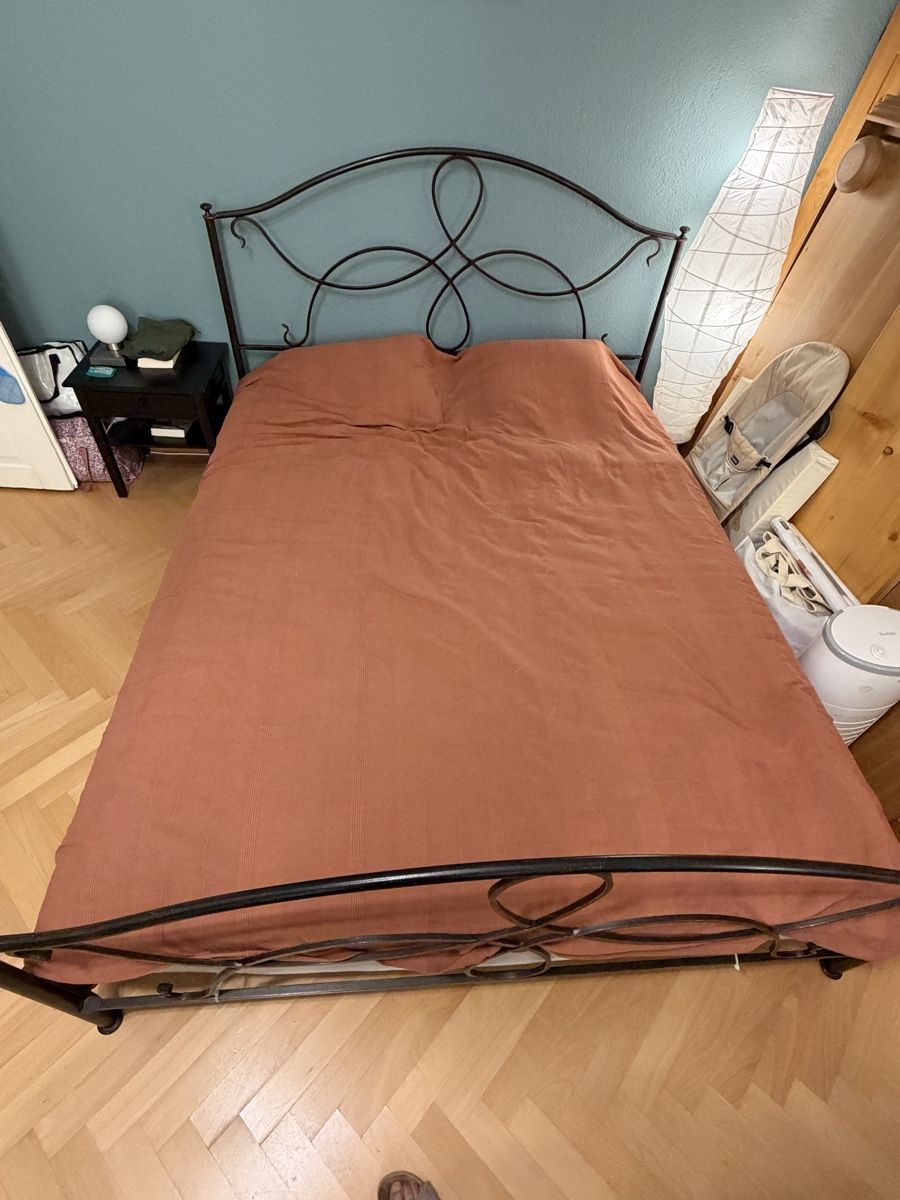 Letti: Bett inkl. Matratze 160 x 200 – Usato da Thalwil venduto da guffuchnopf