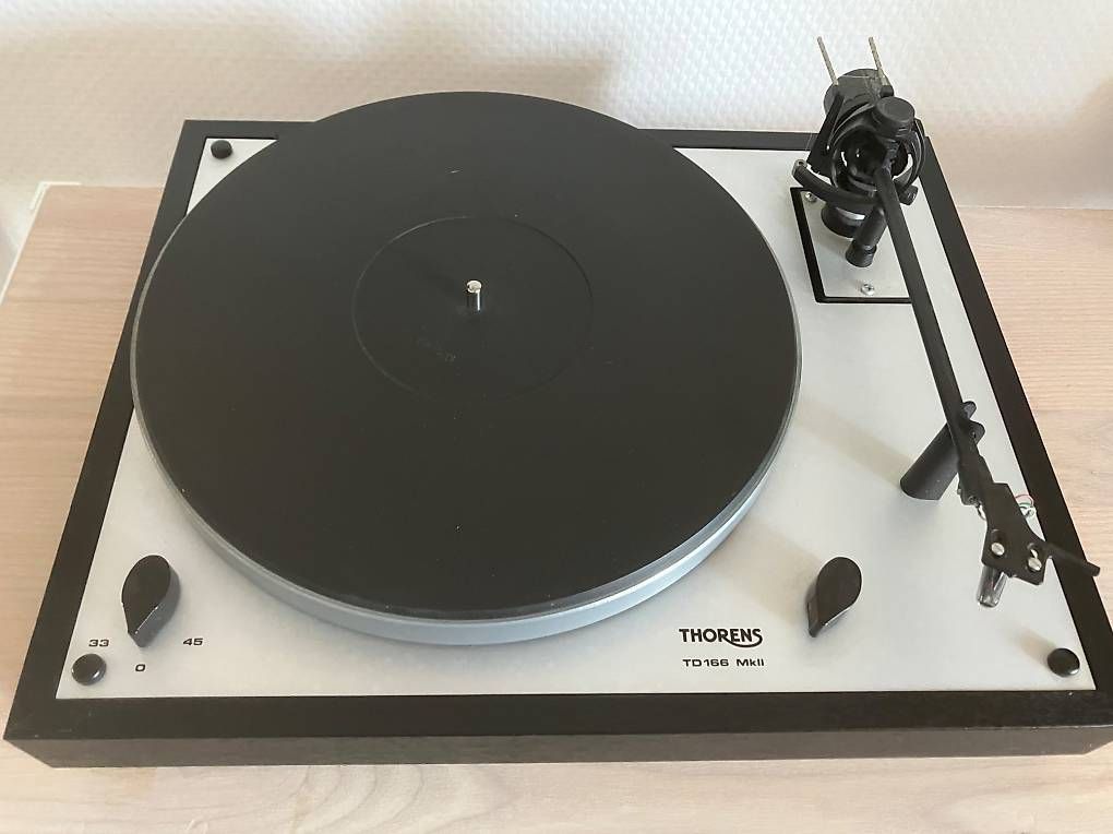 Giradischi: THORENS TD166 Mkll Plattenspieler  – Usato da Zürich venduto da ma_z 1