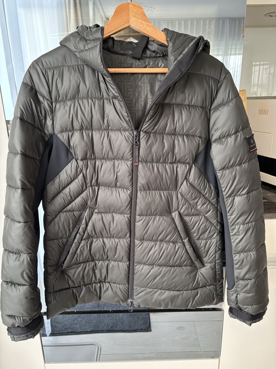 Bogner Giacche: Bogner Outdoorjacke Grösse 40 – Usato da Neunkirch venduto da Dama0