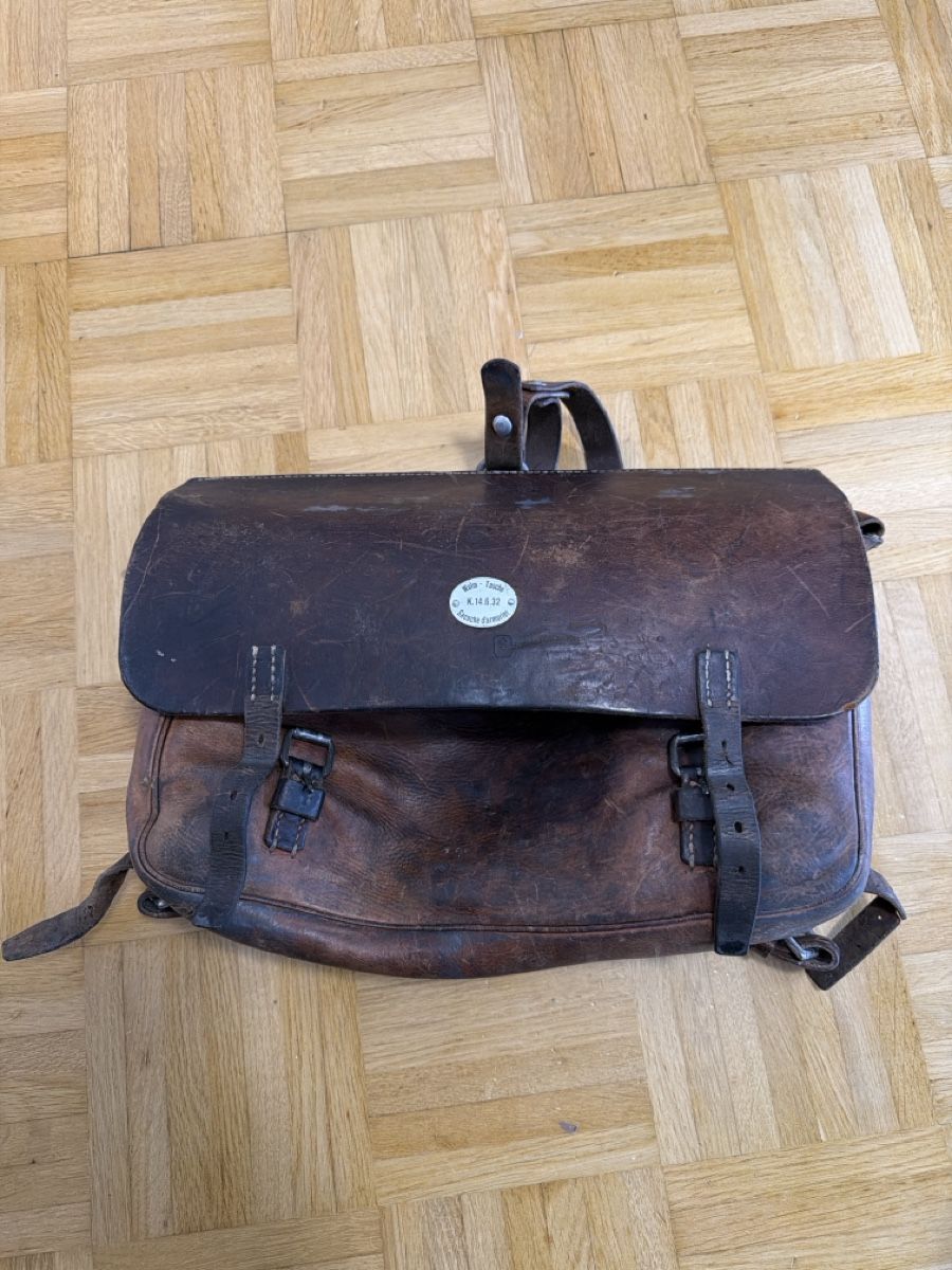 Armée suisse Uniformes: Wafm-Tasche militaire – D'occasion à Lausanne par Erion2015