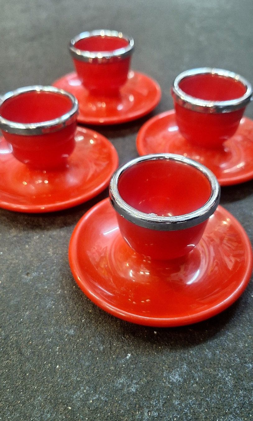 Altre Stoviglie: 4x vintage Eierbecher  rot/ Silber 1960/70 – Usato da Emmenbrücke venduto da abu_9mj8 2