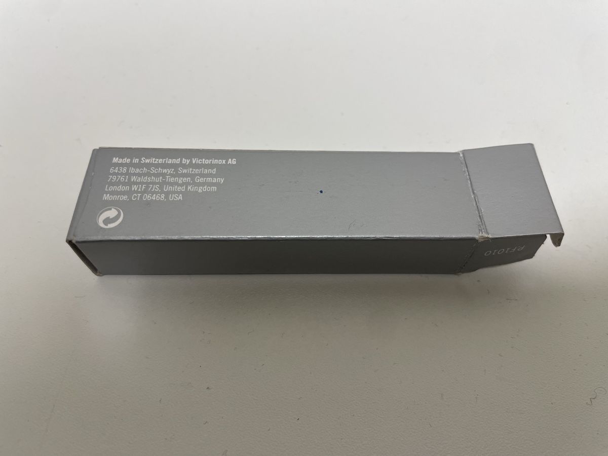 Victorinox Taschenmesser: Victorinox Sackmesser Rot mit Gravur "EM" – Neu und originalverpackt aus Luzern von predator11 4