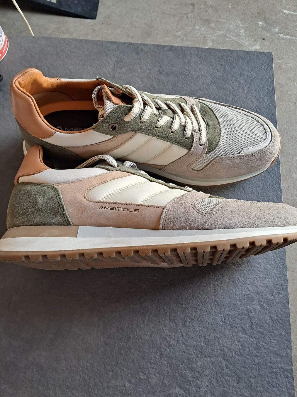 Scarpe da uomo: Ambitious Herren Sneaker, NEU, Grösse 44, – Nuovo (secondo la descrizione) da Brülisau venduto da Pschoettifass 1