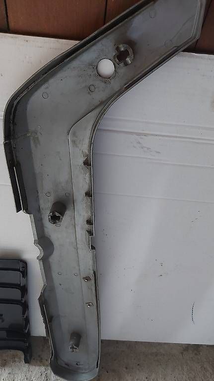 Piaggio Ciclomotori: Seitenverkleidung Piaggio Ciao, grau, gebraucht – Usato da Dagmersellen venduto da Enno777 3