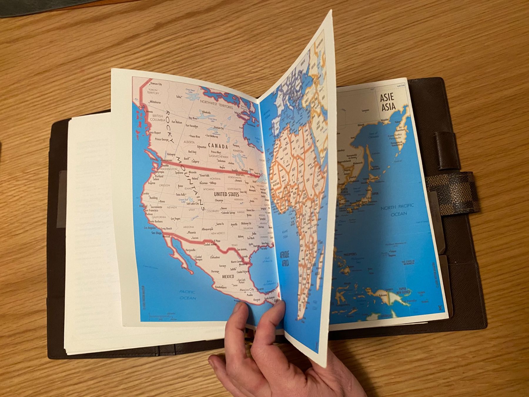 Louis Vuitton Valigie & Borse: Holder Diary + Portmonnaie LV – Usato da St. Gallen venduto da art_pn78 6