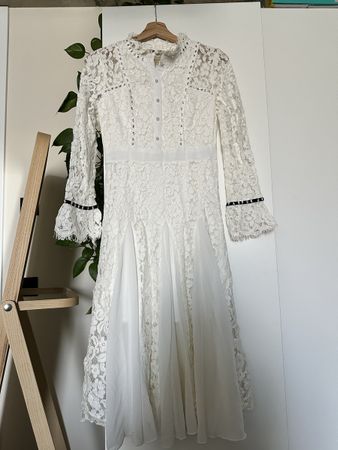 Elegantes Spitzenkleid, Grösse S