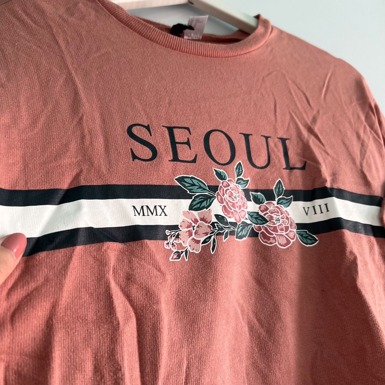 H&M Maglioni & Felpe: H&M Seoul Sweatshirt Gr. XS – Usato da Tagelswangen venduto da SpicyChicken 4